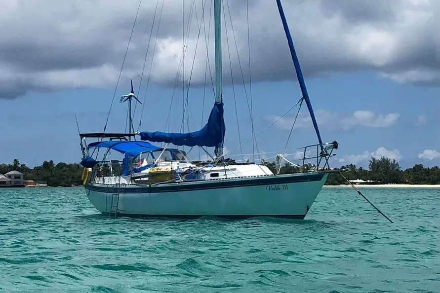 1983 Aloha 34 Sailboat